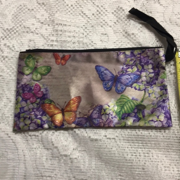 Butterfly Wristlet - Picture 2 of 3